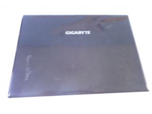 Заден капак за GigaByte W566N